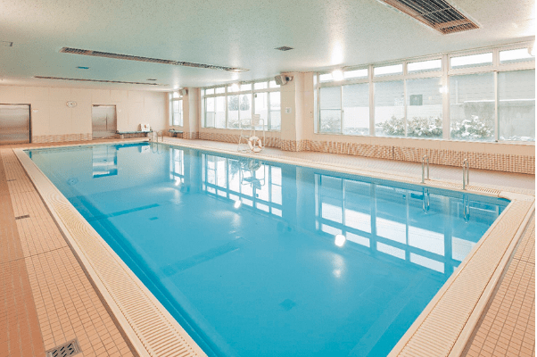 屋内プール